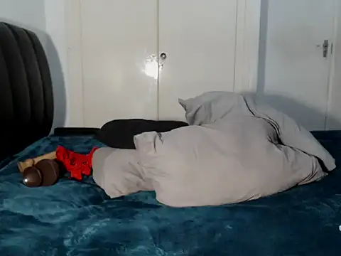 Snapshot of BigButtGodess chatting on 06-07-26, 02:06 BigButtGodess online show from 06-07-26, 02:06