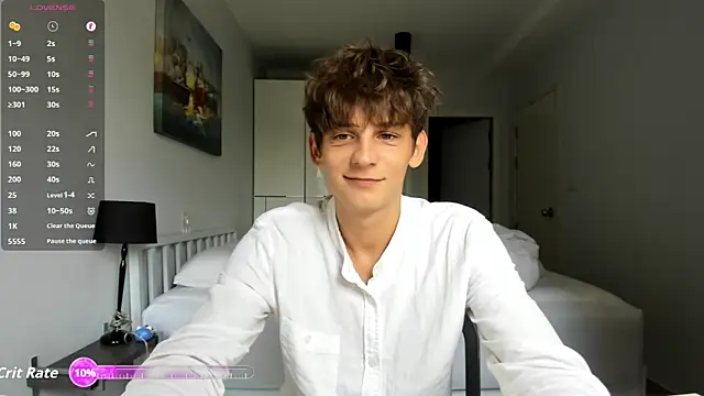 Snapshot of MiracleCam chatting on 11-04-25, 06:06 MiracleCam online show from 11-04-25, 06:06