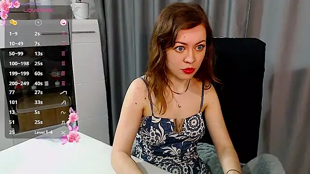 GirlfriendNina online show from 02-04-25, 04:37