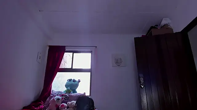 AlondraDiossa03 online show from 04-13-26, 02:54