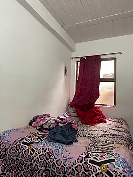 AlondraDiossa03 online show from 03-23-26, 07:58