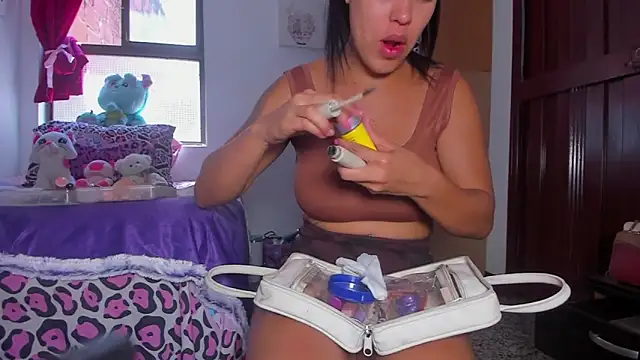 AlondraDiossa03 online show from 03-31-26, 05:48