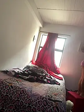 AlondraDiossa03 online show from 03-21-26, 06:45