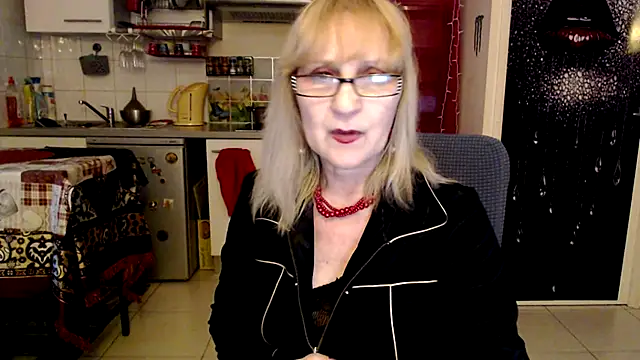 Snapshot of Ala-N-Dala chatting on 02-26-26, 03:39 Ala-N-Dala online show from 02-26-26, 03:39