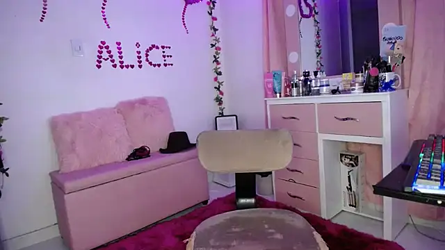 Megann 69 online show from 01-23-25, 09:18