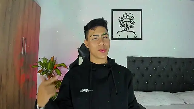 AlanNaughty online show from 11-25-25, 12:55