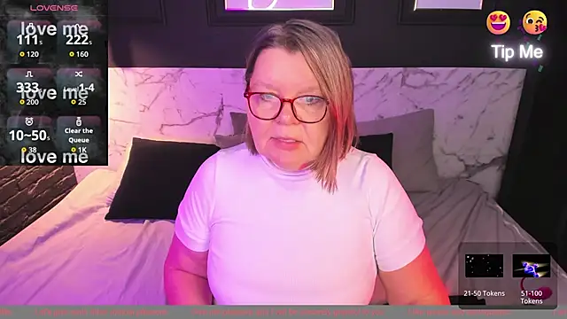 Shannonshine online show from 11-18-25, 05:11