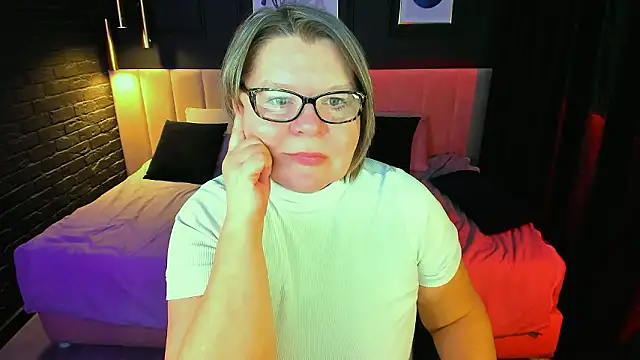 Shannonshine online show from 03-07-26, 05:14