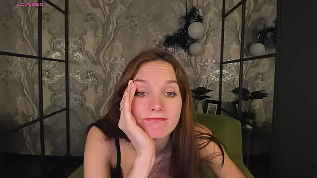 MirandaGlow online show from 01-14-25, 05:51