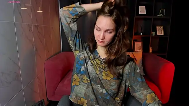 MirandaGlow online show from 02-11-26, 05:40