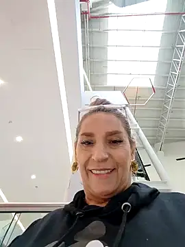 Lossexycacha online show from 10-21-25, 05:01