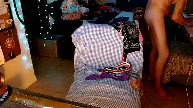 Snapshot of mycock2474u chatting on 09-24-25, 04:41 mycock2474u online show from 09-24-25, 04:41