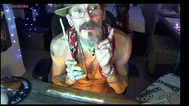 Snapshot of mycock2474u chatting on 09-16-25, 12:17 mycock2474u online show from 09-16-25, 12:17