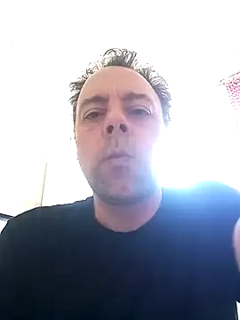 Snapshot of david_geam chatting on 03-06-25, 10:20 david geam online show from 03-06-25, 10:20