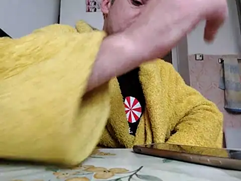 Snapshot of david_geam chatting on 04-04-26, 05:25 david geam online show from 04-04-26, 05:25