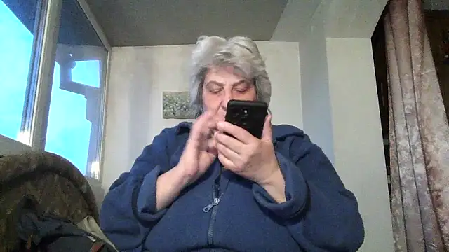 Snapshot of ExquisiteMature chatting on 04-10-26, 04:58 ExquisiteMature online show from 04-10-26, 04:58