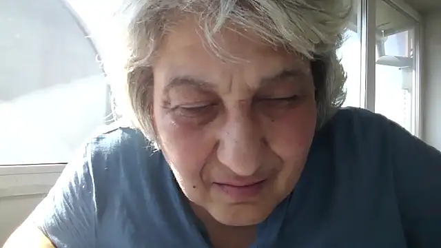 Snapshot of ExquisiteMature chatting on 04-05-26, 07:48 ExquisiteMature online show from 04-05-26, 07:48