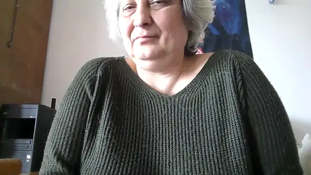 Snapshot of ExquisiteMature chatting on 04-15-26, 07:36 ExquisiteMature online show from 04-15-26, 07:36