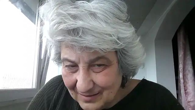 Snapshot of ExquisiteMature chatting on 04-09-26, 10:43 ExquisiteMature online show from 04-09-26, 10:43
