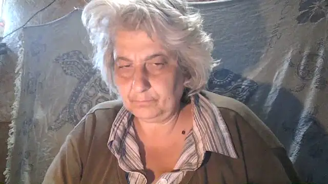 Snapshot of ExquisiteMature chatting on 05-30-26, 08:58 ExquisiteMature online show from 05-30-26, 08:58