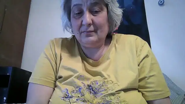 Snapshot of ExquisiteMature chatting on 04-12-26, 01:03 ExquisiteMature online show from 04-12-26, 01:03