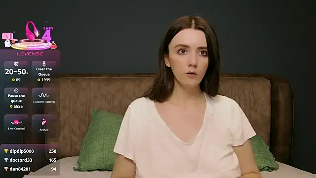 IamMolly online show from 04-09-26, 06:19