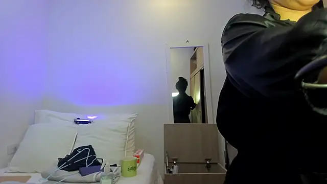 carolgaita online show from 03-08-26, 10:18