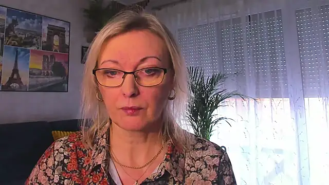 vanessa chat online show from 02-09-26, 02:15