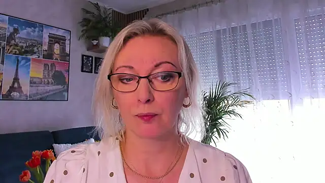 vanessa chat online show from 05-12-26, 01:28