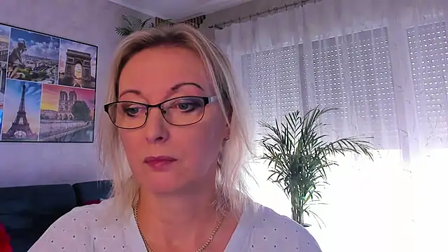 vanessa chat online show from 07-21-26, 01:23