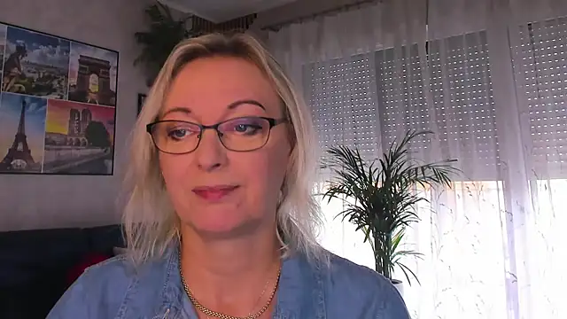 vanessa chat online show from 07-15-26, 01:18