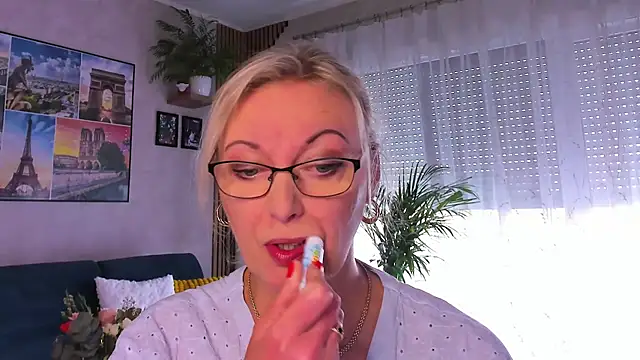 vanessa chat online show from 05-11-26, 02:56