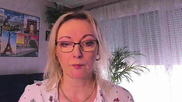 vanessa chat online show from 03-26-26, 02:15