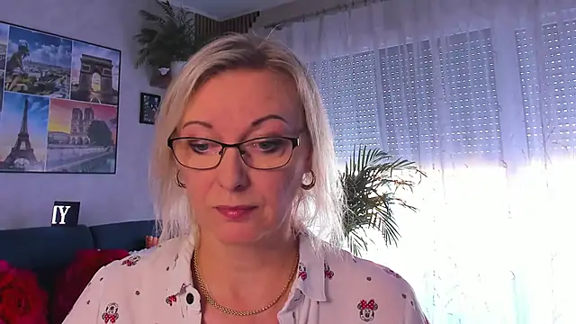 vanessa chat online show from 05-27-26, 01:29
