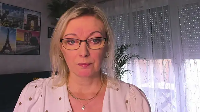 vanessa chat online show from 02-11-26, 02:28