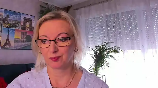 vanessa chat online show from 06-01-26, 01:33