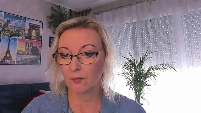 vanessa chat online show from 07-08-26, 01:12