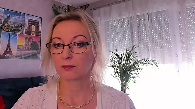 vanessa chat online show from 07-22-26, 01:24