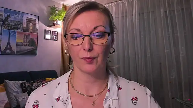 vanessa chat online show from 03-18-25, 08:48