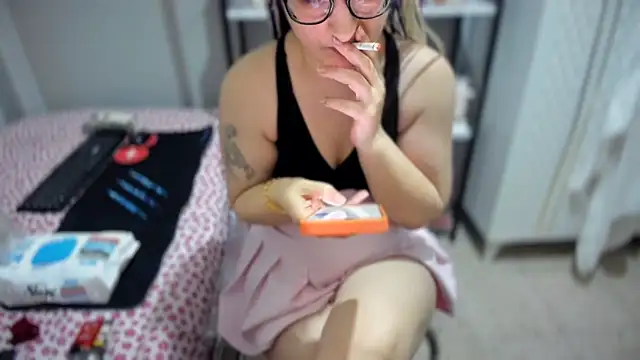 bisexyelizz online show from 07-01-26, 09:26