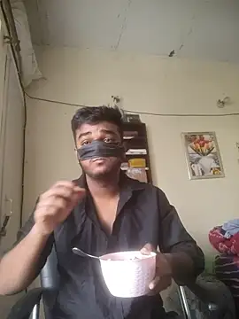 Snapshot of aadi99 chatting on 07-12-26, 11:55 aadi99 online show from 07-12-26, 11:55