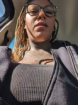 DarkDea online show from 11-13-25, 11:03