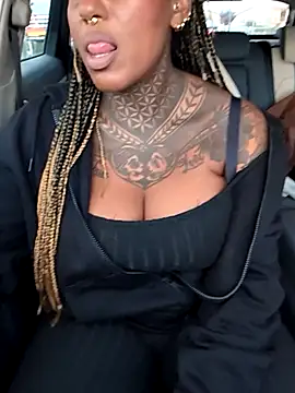 DarkDea online show from 10-31-25, 03:41