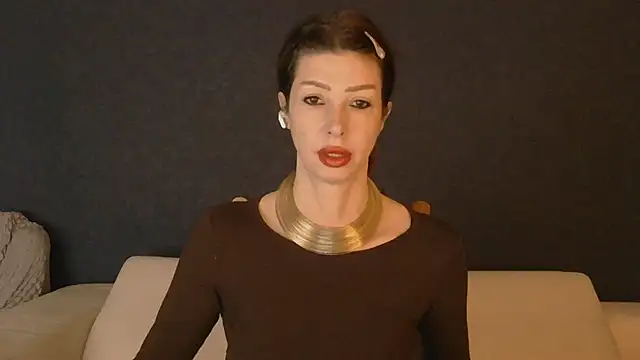 Snapshot of WhiteQueen888 chatting on 09-21-25, 07:13 WhiteQueen888 online show from 09-21-25, 07:13