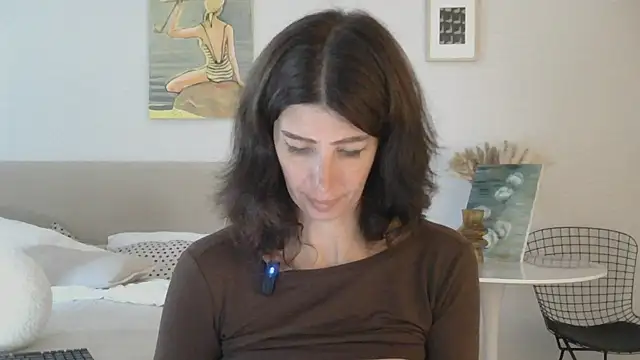 Snapshot of WhiteQueen888 chatting on 07-06-26, 03:03 WhiteQueen888 online show from 07-06-26, 03:03