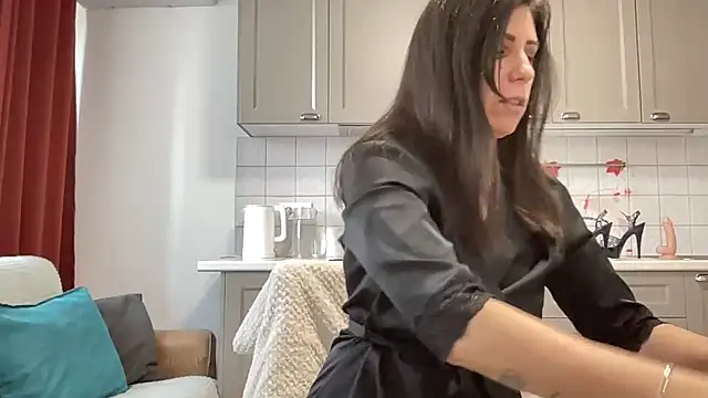 HotyWinter online show from 11-07-25, 10:20