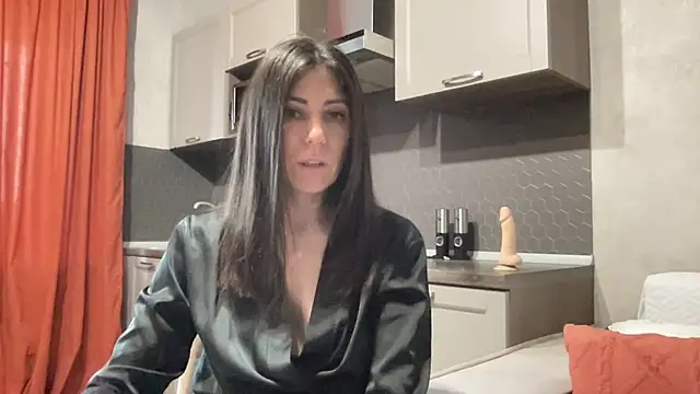 HotyWinter online show from 06-29-26, 04:52