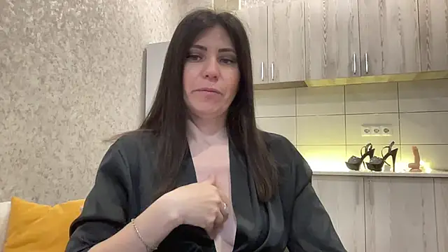 HotyWinter online show from 02-25-26, 02:56