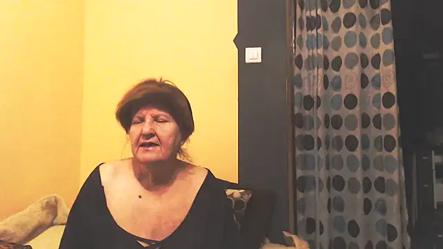 MioritaHard online show from 04-22-26, 08:37