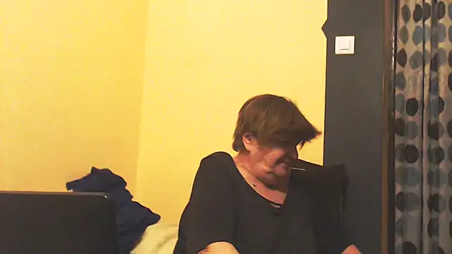 MioritaHard online show from 04-28-26, 10:36